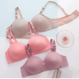 SEAM LESS PADDED LIFT UP BRA